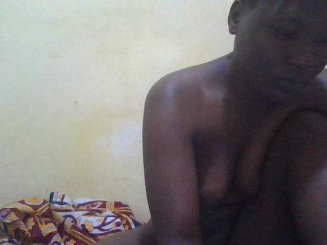 ebony-vannilah live cam on BongaCams