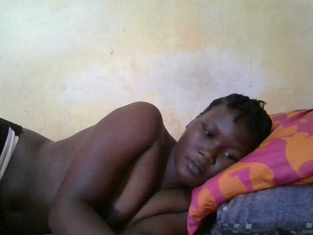 ebony-vannilah live cam on BongaCams