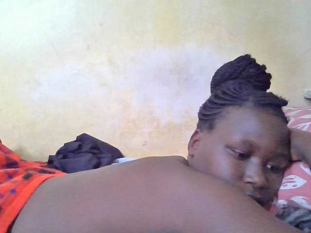 ebony-vannilah live cam on BongaCams