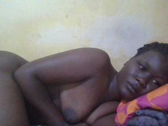 ebony-vannilah live cam on BongaCams