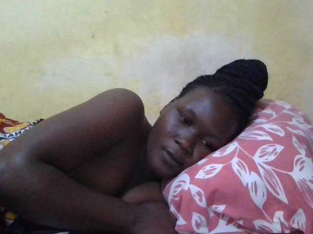 ebony-vannilah live cam on BongaCams