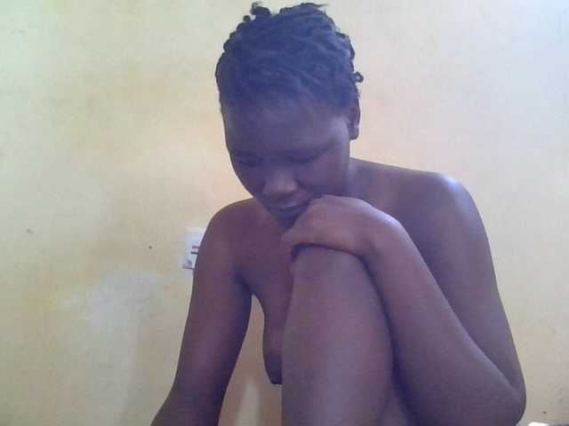 ebony-vannilah live cam on BongaCams