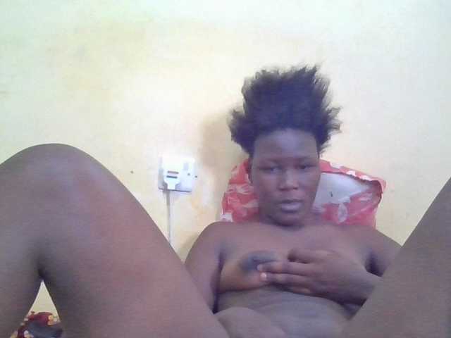 ebony-vannilah live cam on BongaCams