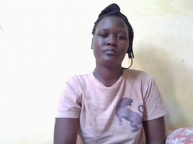 ebony-vannilah live cam on BongaCams