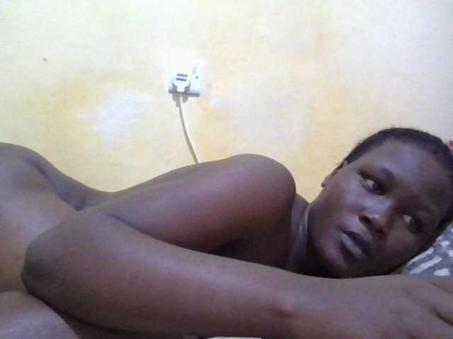 ebony-vannilah live cam on BongaCams