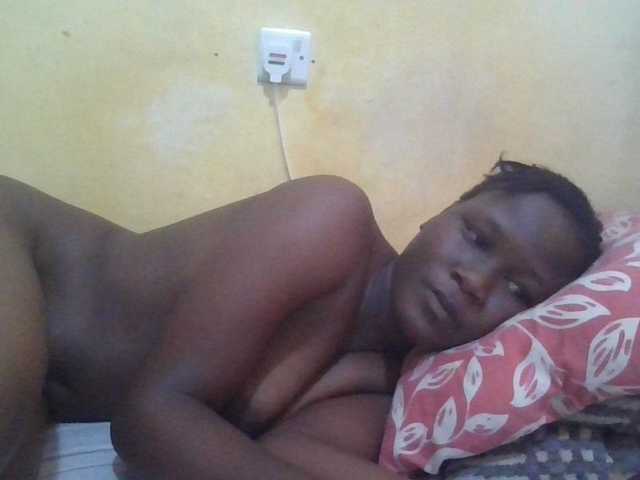ebony-vannilah live cam on BongaCams