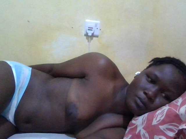 ebony-vannilah live cam on BongaCams