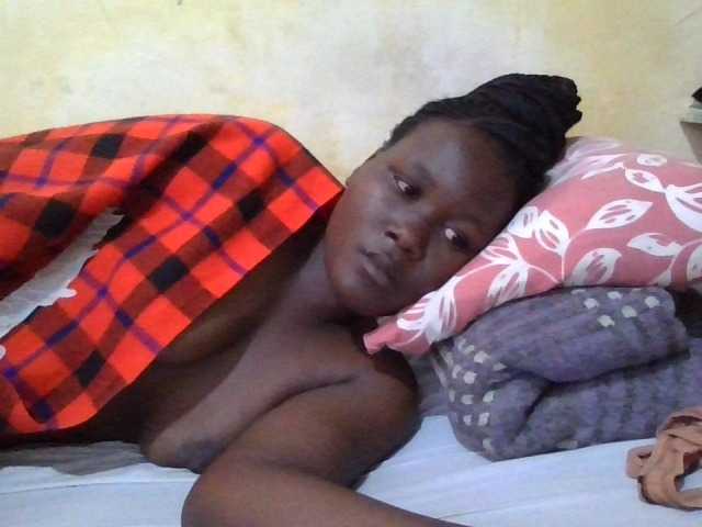 ebony-vannilah live cam on BongaCams