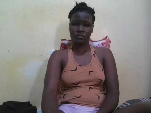 ebony-vannilah live cam on BongaCams