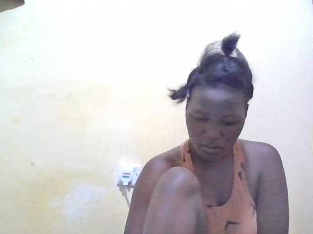 ebony-vannilah live cam on BongaCams