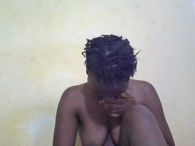 ebony-vannilah live cam on BongaCams