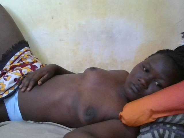 ebony-vannilah live cam on BongaCams