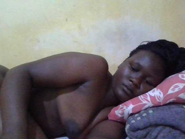 ebony-vannilah live cam on BongaCams