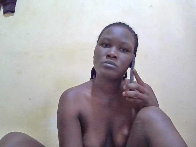ebony-vannilah live cam on BongaCams