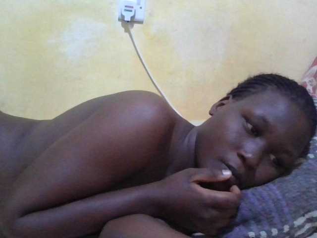 ebony-vannilah live cam on BongaCams