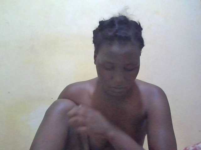 ebony-vannilah live cam on BongaCams