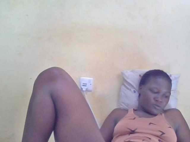 ebony-vannilah live cam on BongaCams