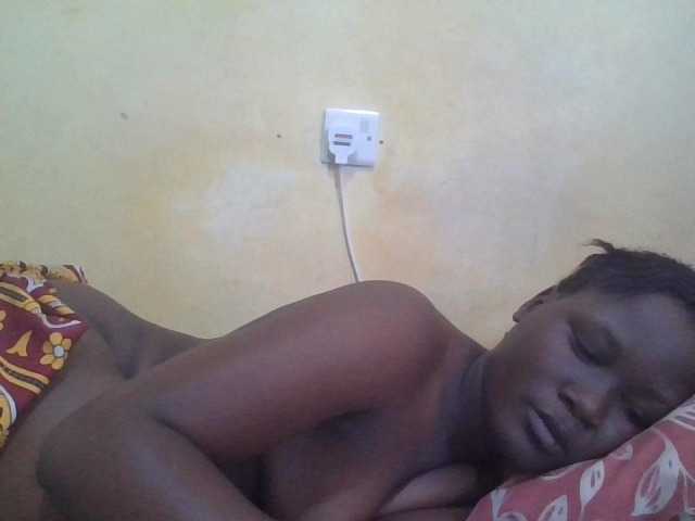 ebony-vannilah live cam on BongaCams