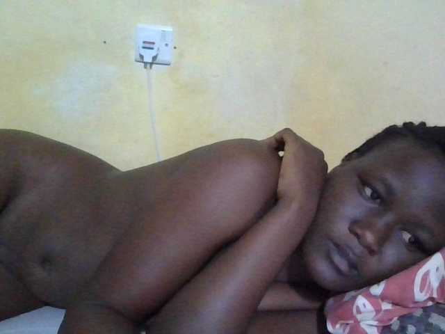 ebony-vannilah live cam on BongaCams
