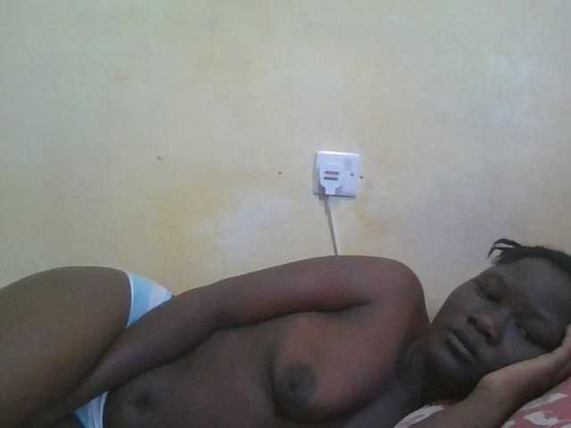 ebony-vannilah live cam on BongaCams