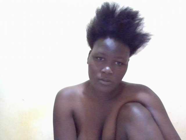 ebony-vannilah live cam on BongaCams