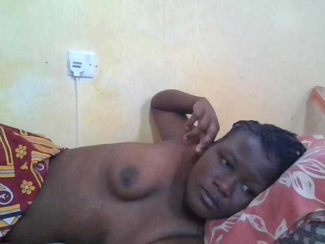 ebony-vannilah live cam on BongaCams