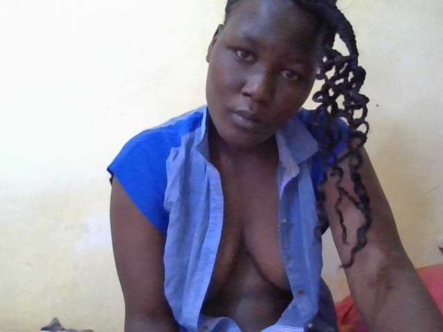 ebony-vannilah live cam on BongaCams