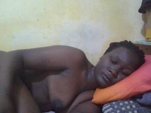 ebony-vannilah live cam on BongaCams