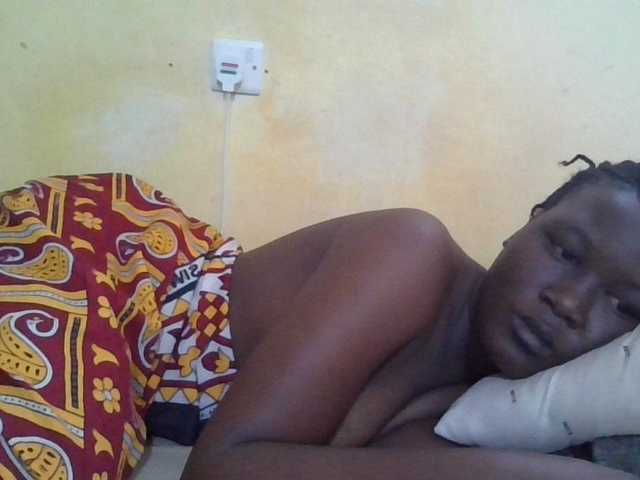 ebony-vannilah live cam on BongaCams