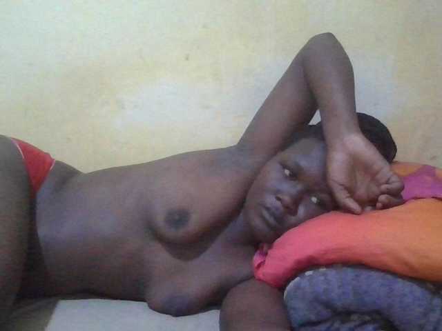ebony-vannilah live cam on BongaCams