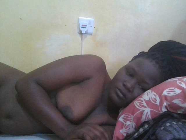 ebony-vannilah live cam on BongaCams