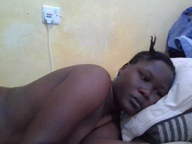 ebony-vannilah live cam on BongaCams