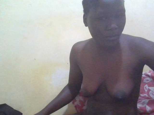 ebony-vannilah live cam on BongaCams