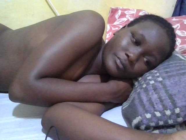 ebony-vannilah live cam on BongaCams