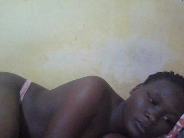 ebony-vannilah live cam on BongaCams