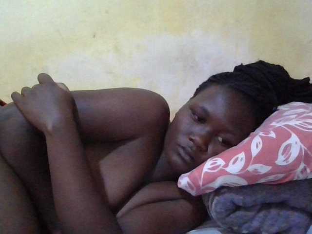 ebony-vannilah live cam on BongaCams