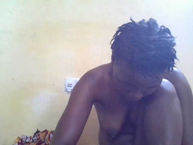 ebony-vannilah live cam on BongaCams
