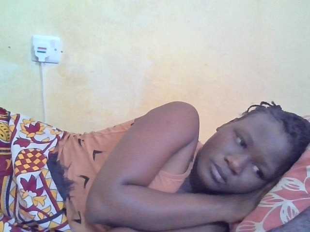 ebony-vannilah live cam on BongaCams
