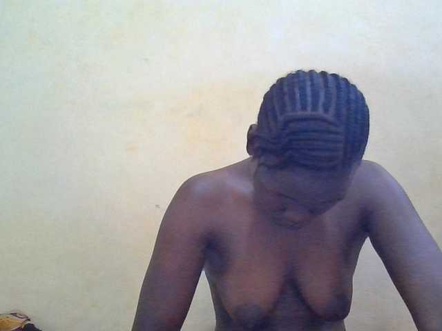 ebony-vannilah live cam on BongaCams