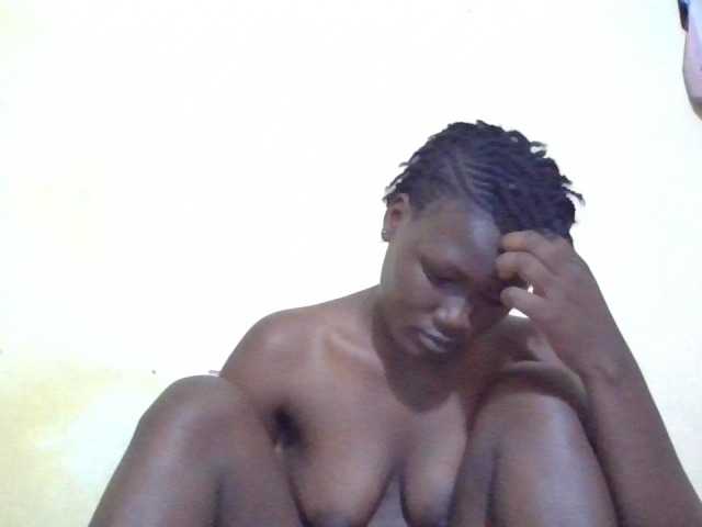 ebony-vannilah live cam on BongaCams