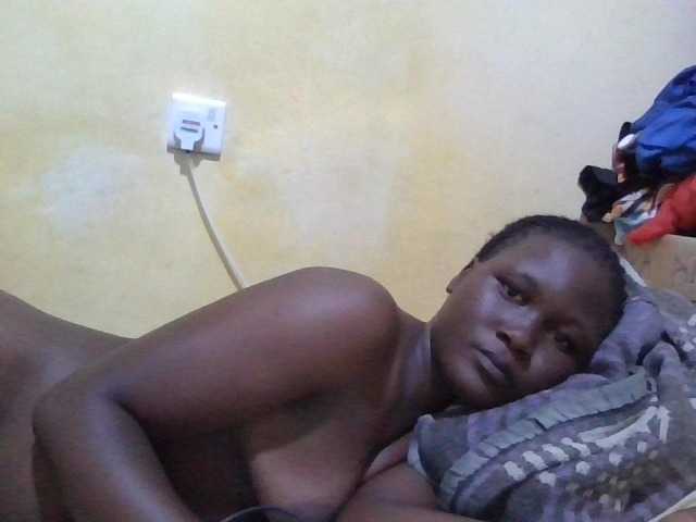 ebony-vannilah live cam on BongaCams
