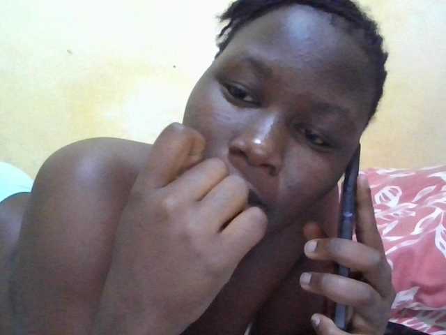 ebony-vannilah live cam on BongaCams