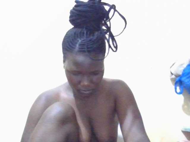 ebony-vannilah live cam on BongaCams