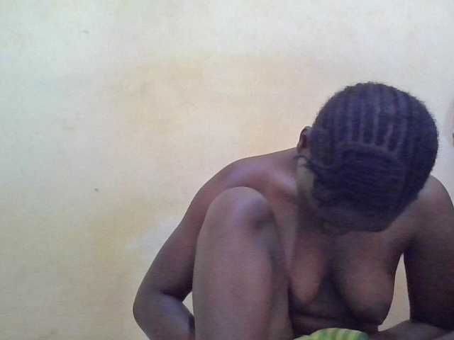 ebony-vannilah live cam on BongaCams