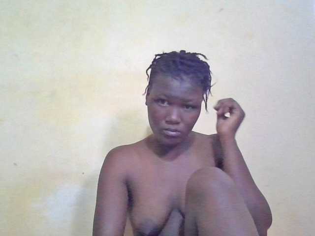 ebony-vannilah live cam on BongaCams