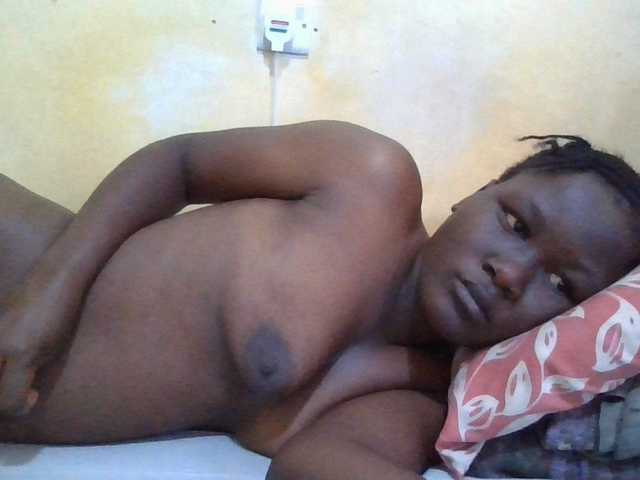 ebony-vannilah live cam on BongaCams