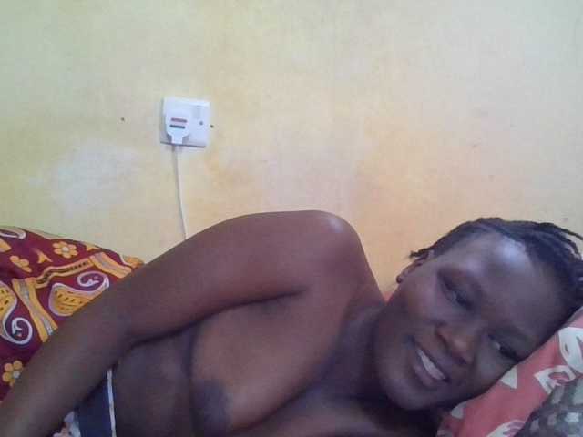 ebony-vannilah live cam on BongaCams