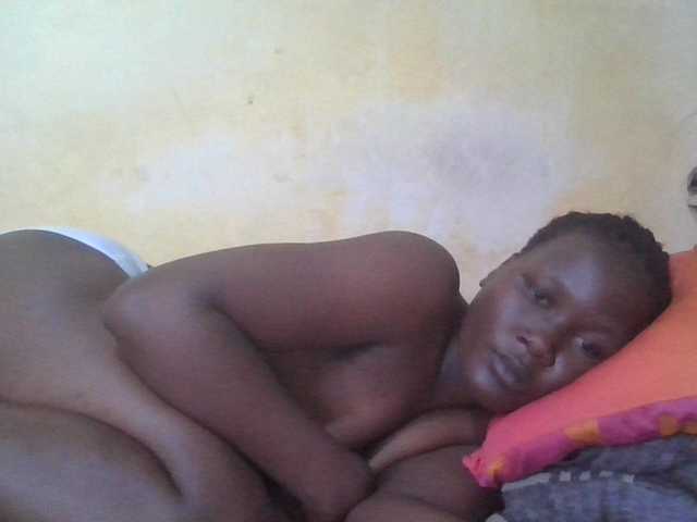 ebony-vannilah live cam on BongaCams