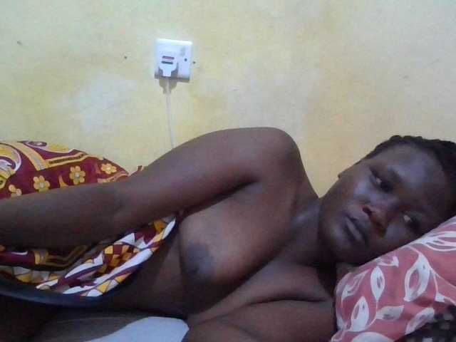 ebony-vannilah live cam on BongaCams