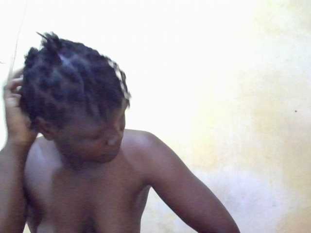 ebony-vannilah live cam on BongaCams